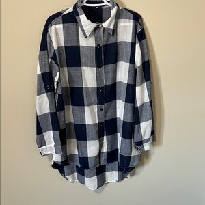 Women’s Navy & White Checked Button-Up Lightweight Shirt High Low Hem Size 3XL